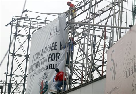 NCR cities suspend classes, local govt office work ahead of super .